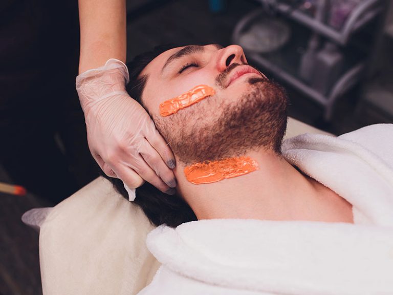 Waxing vs. Shaving: Why Waxing is the Better Choice