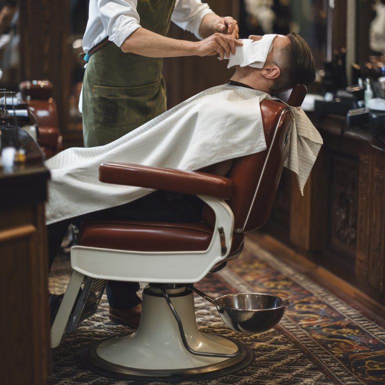 How Does a Hot Towel Shave Improve Your Shaving Experience?